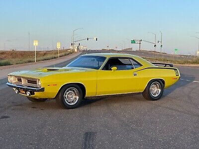 Owner 1970 Plymouth Cuda Coupe Yellow RWD Automatic