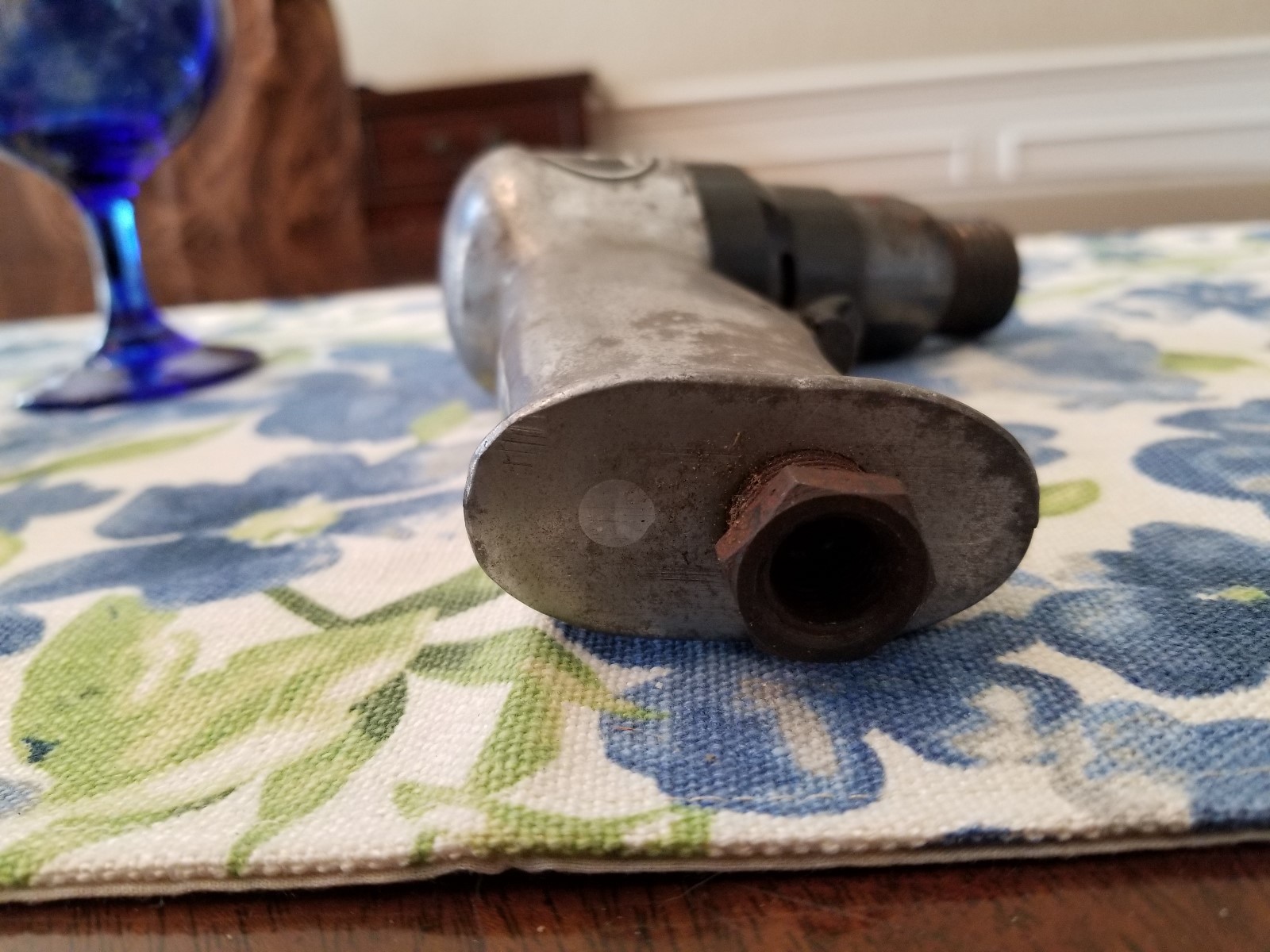 Central Pneumatic Tool Co. - Air Hammer - Model 850 CPT .