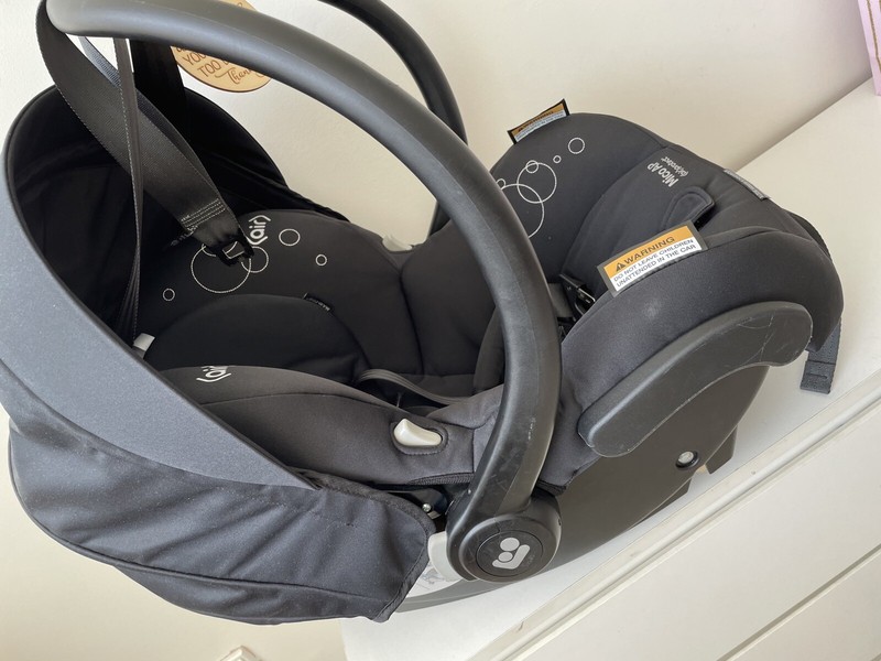 maxi cosi mico ap isofix capsule devoted black