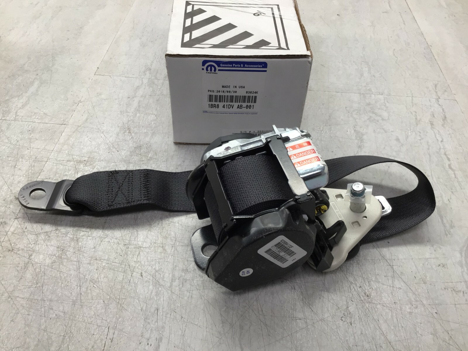 2007-2009 Jeep Compass Patriot OEM Front Passenger Seat Belt Assembly 1BR841DVAB