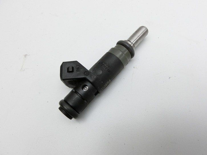 BMW E87 1er 116i 04-07 1,6i 85KW Injektor Einspritzdüse Rail Zyl.4 BMW E87 1er 116i 04-07 28.09.2005 13537506158... Vorschau 2