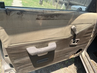 image 10 of interior