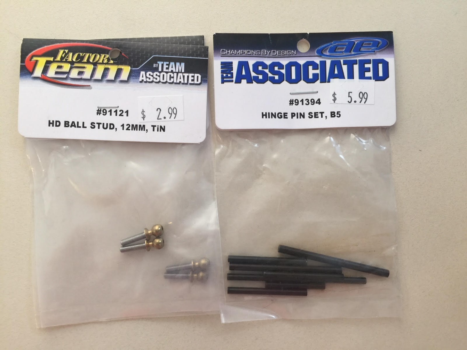 New Team Associated B5M lot Sale 91400 91463 91412 91392 91404 91442