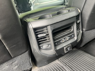 image 12 of interior