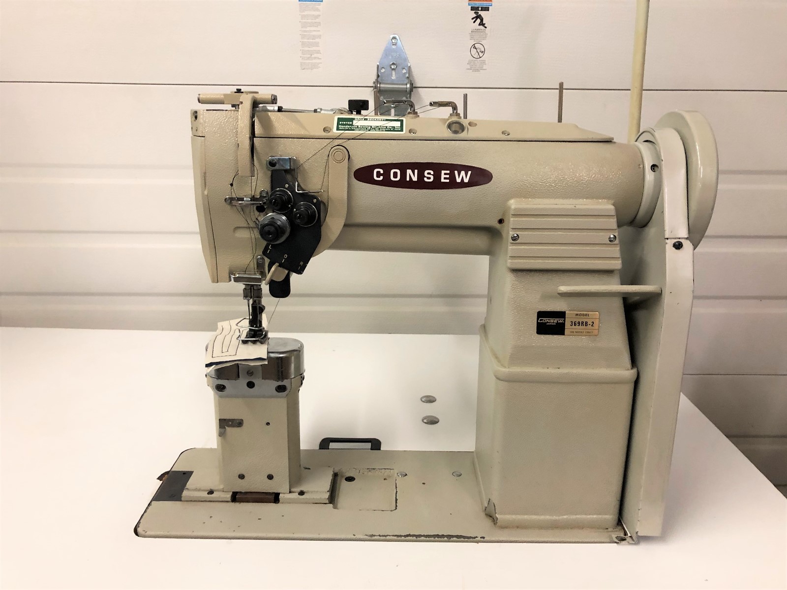 CONSEW 369RB-2  2 NEEDLE POST WALKING FT SPLIT BAR 3/8 INDUSTRIAL SEWING MACHINE