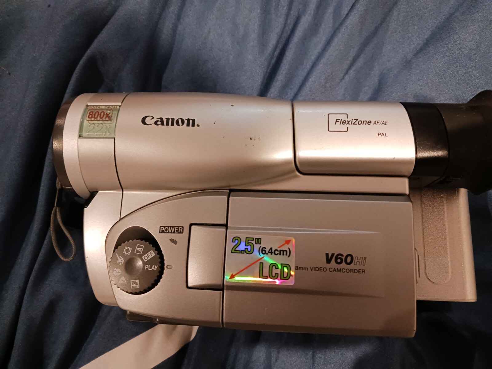 CANON V60HI VIDEO CAMERA - SILVER - SPARES AND REPAIRS ONLY