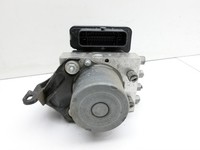 Tesla Model Y LR 20-25 5YJY ABS Steuergerät Aggregat Hydraulikblock Tesla Model Y LR 20-25 5YJY 01.06.2023... Vorschau 2