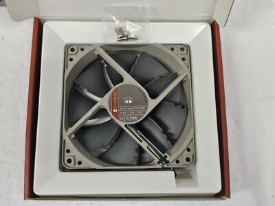 Noctua NF-P12 Redux-1700 PWM 4-pin Computer Case Fan 2 Pack
