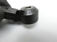 VW Passat CC 358 12-16 Klopfsensor Sensor VW Passat CC 358 12-16 10.04.2013 030905377C gebraucht Vorschau 2