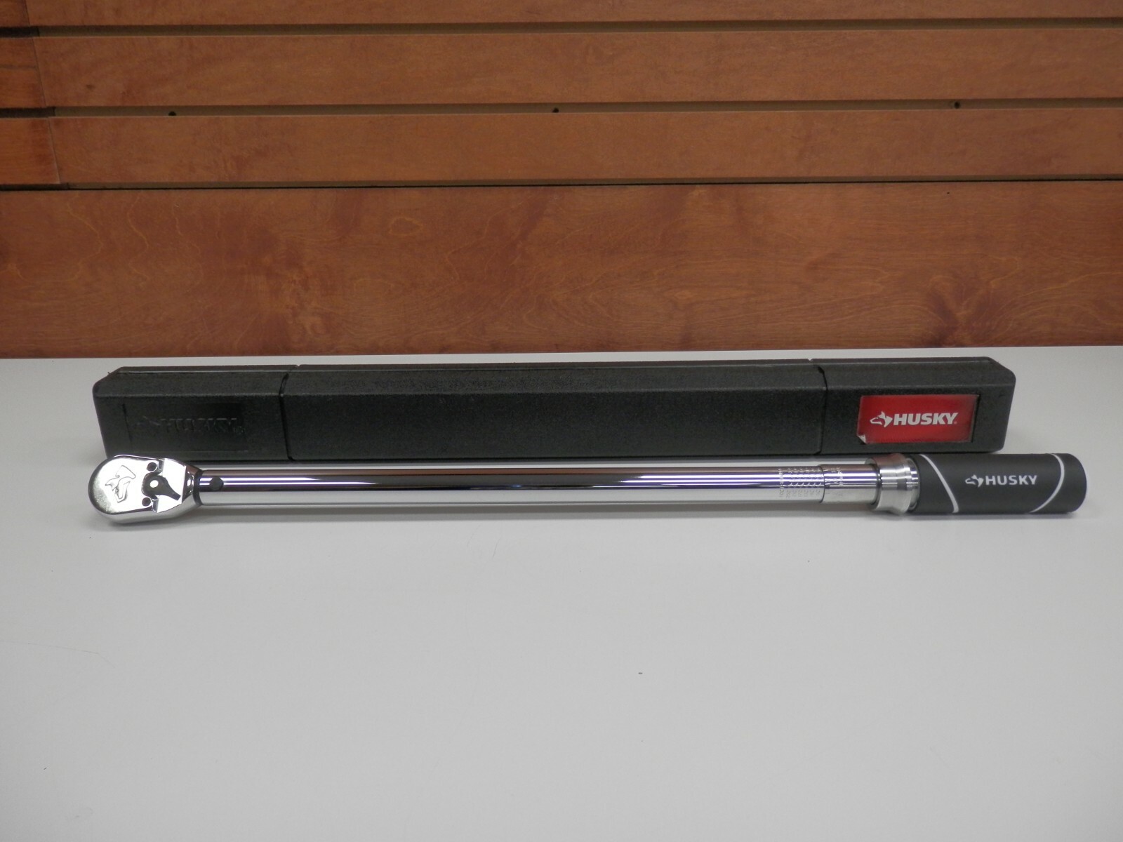 Husky Micrometer Torque Wrench Model 564464 50 To 250 Ft Lbs 1/2" Dr w