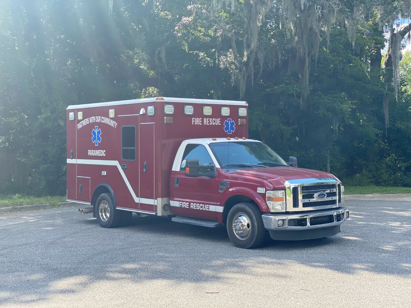 2010 Ford F350 Ambulance Diesel Fl Truck 1 Owner Wheeled Coach Star Of