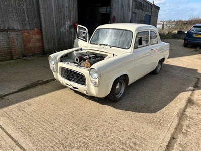 Ford Anglia 100e modefide