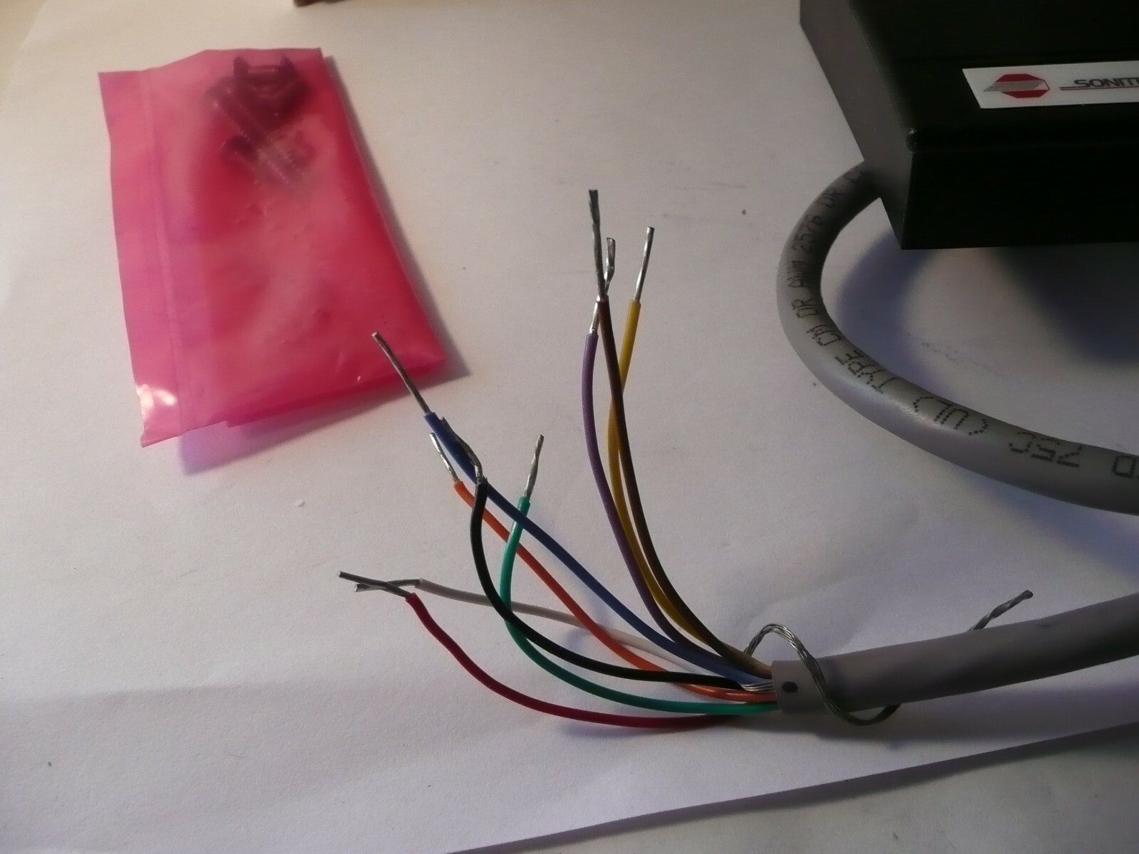 NEW HID ICLASS R10 SMART CARD READER MODEL 6100BKN0000-A1366