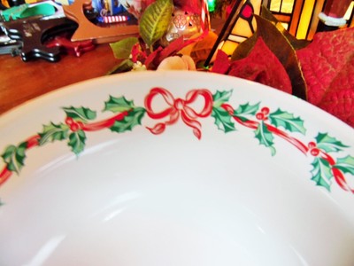 1 NEW OTHER(old stock INTERNATIONAL CHINA CHRISTMAS RIBBONS # 157 VEGETABLE BOWL