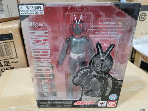 特撮 BANDAI NAMCO SH Figuarts MASKED RIDER 1 Amazon.com: S.H. Figuarts Masked Rider 1 Action Figure the