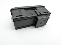 BMW E46 325XI LCI 03-06 Schiebedach Schalter BMW E46 325XI LCI 03-06 01.02.2002 61316907288 8380319 84.31-8380319... Vorschau 4
