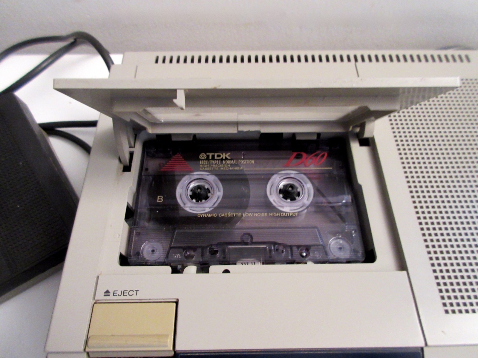 Sony BM-75 Dictator/Transcriber Dictatiion Machine w/ Foot Pedal Clean Working!