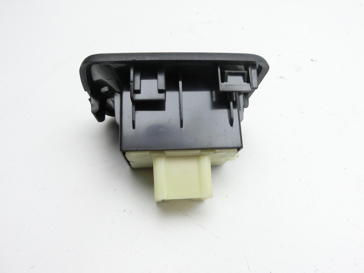 Dacia Sandero II B52 17-20 5T Fensterheberschalter Schalter Rechts Vorne Dacia Sandero II B52 17-20 05.11.2018 gebraucht Bild 3