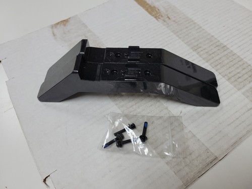 Legs With Screws Used 2emm01395