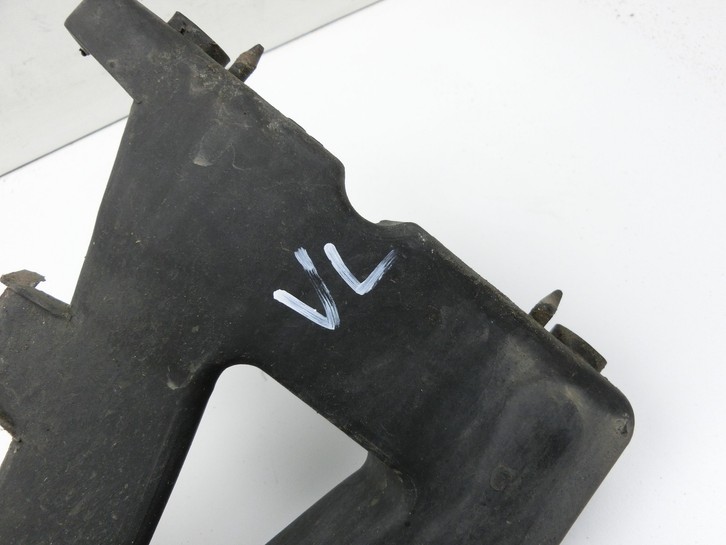 Audi A4 B6 8H 02-05 Fronthalter Träger Verbinder Links Audi A4 B6 8H 02-05 17.05.2005 8H0807283 8H0807263 8H080720... Vorschau 6