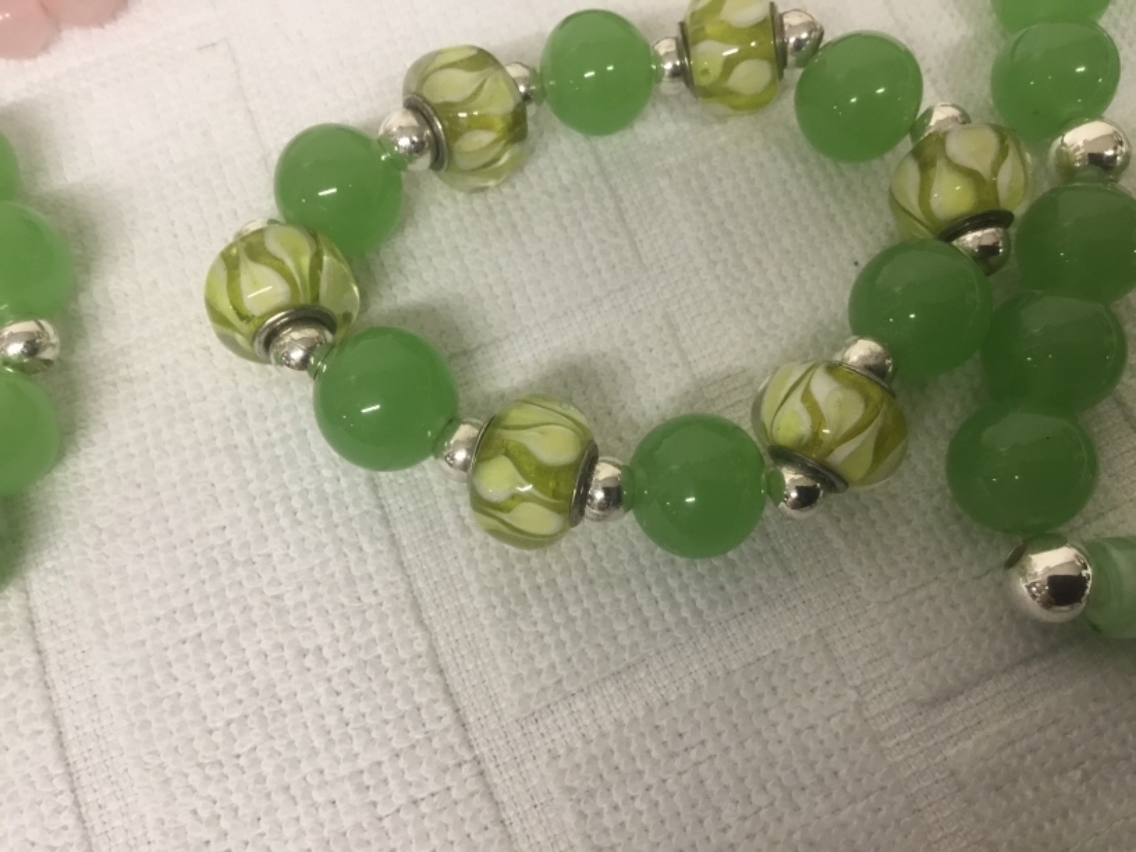 glass bead bracelet lot of 5 green pink blue stretchy