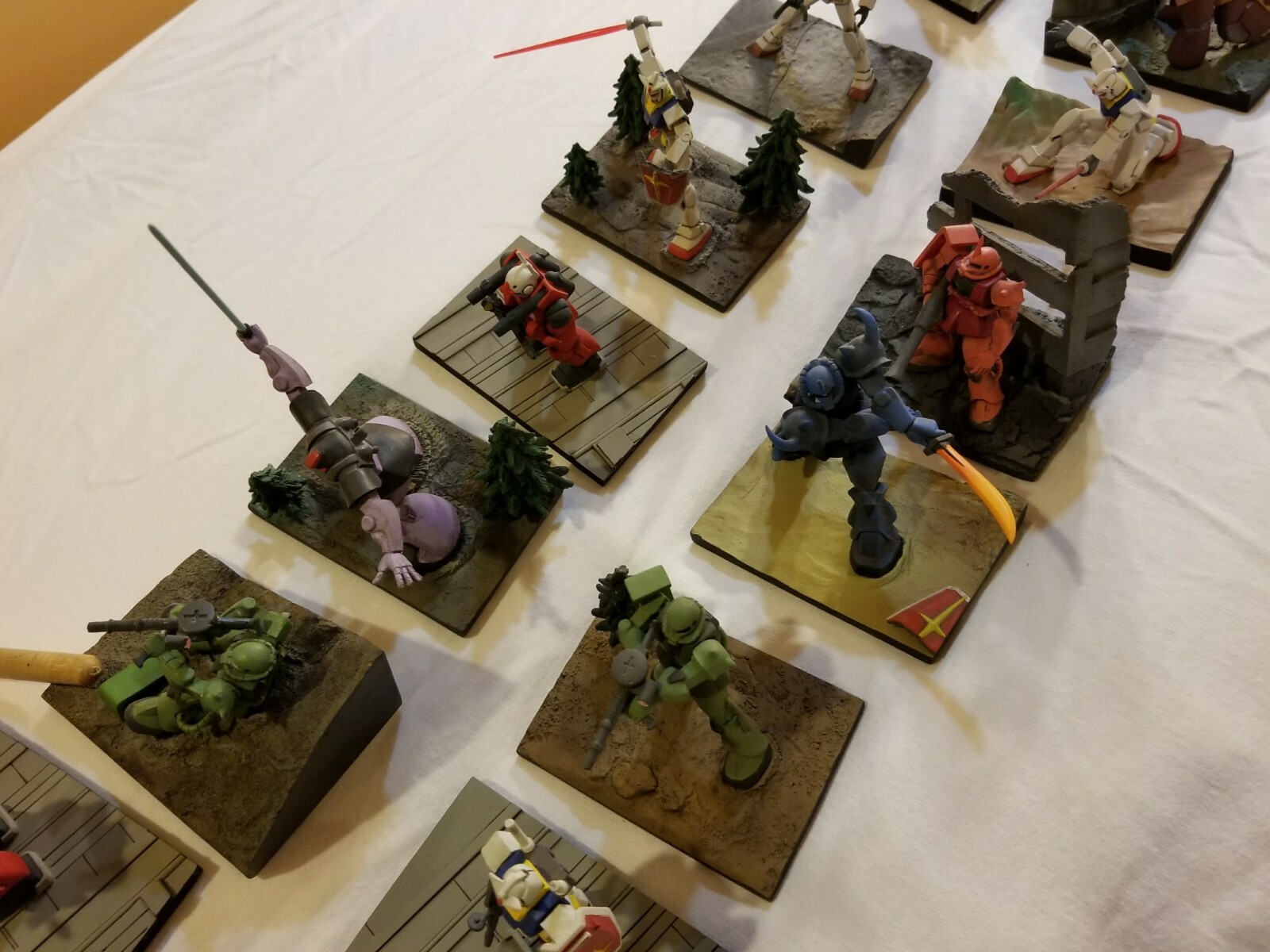 Bandai Mobile Suit Gundam RX-78 Polystone Partial Collection, 15 Figures