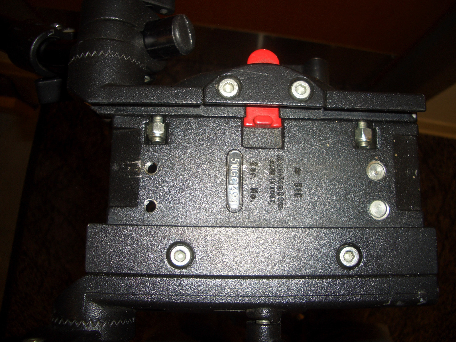 Manfrotto Bogen Heavy Duty 3193 3147 Tripod 510 Fluid Head for Heavy Cameras