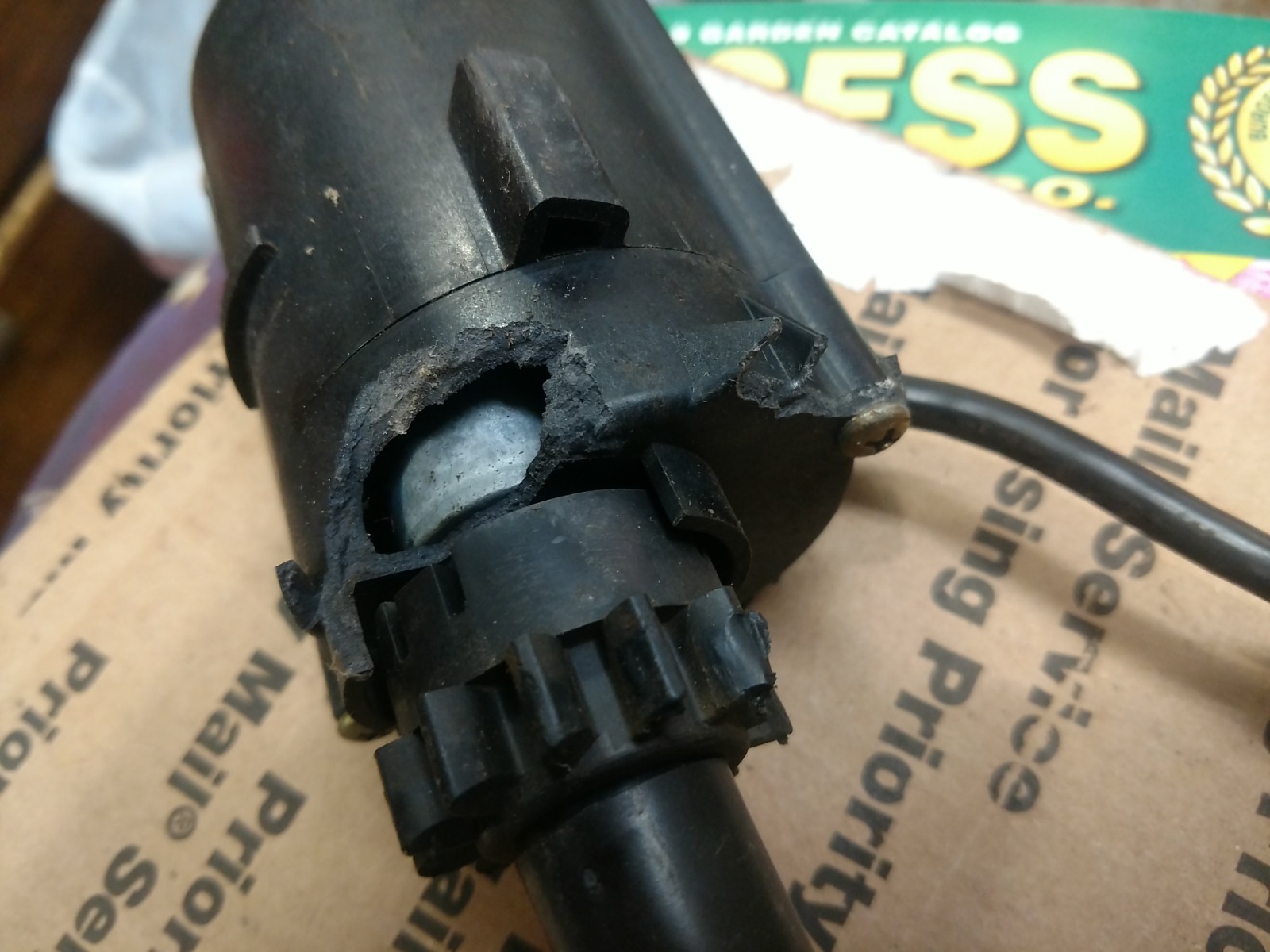 TORO CCR POWERLITE 38175 SNOW BLOWER ELECTRIC STARTER MOTOR 77-0401 120v