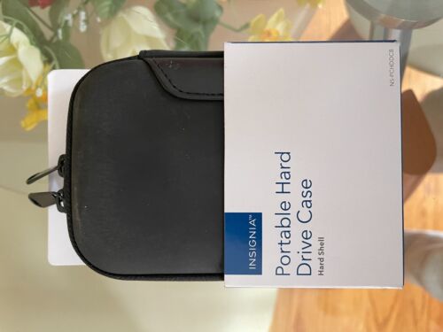 Insignia NS-PCHDDC8 Portable Hard Drive Case - Black