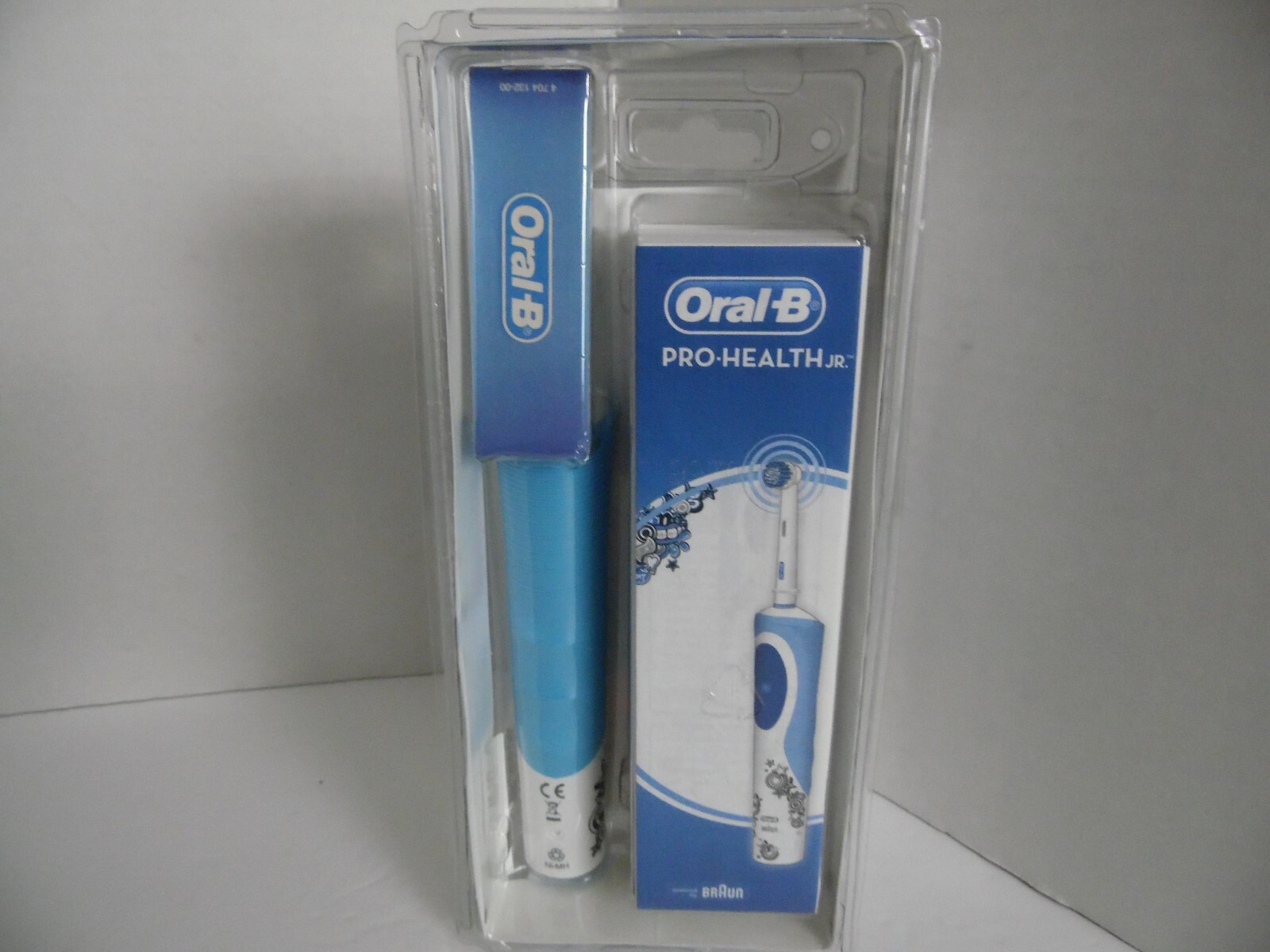 Oral-B Pro-Health Jr DISNEY FROZEN Rechargeable Toothbrush Soft Magic Timer NEW