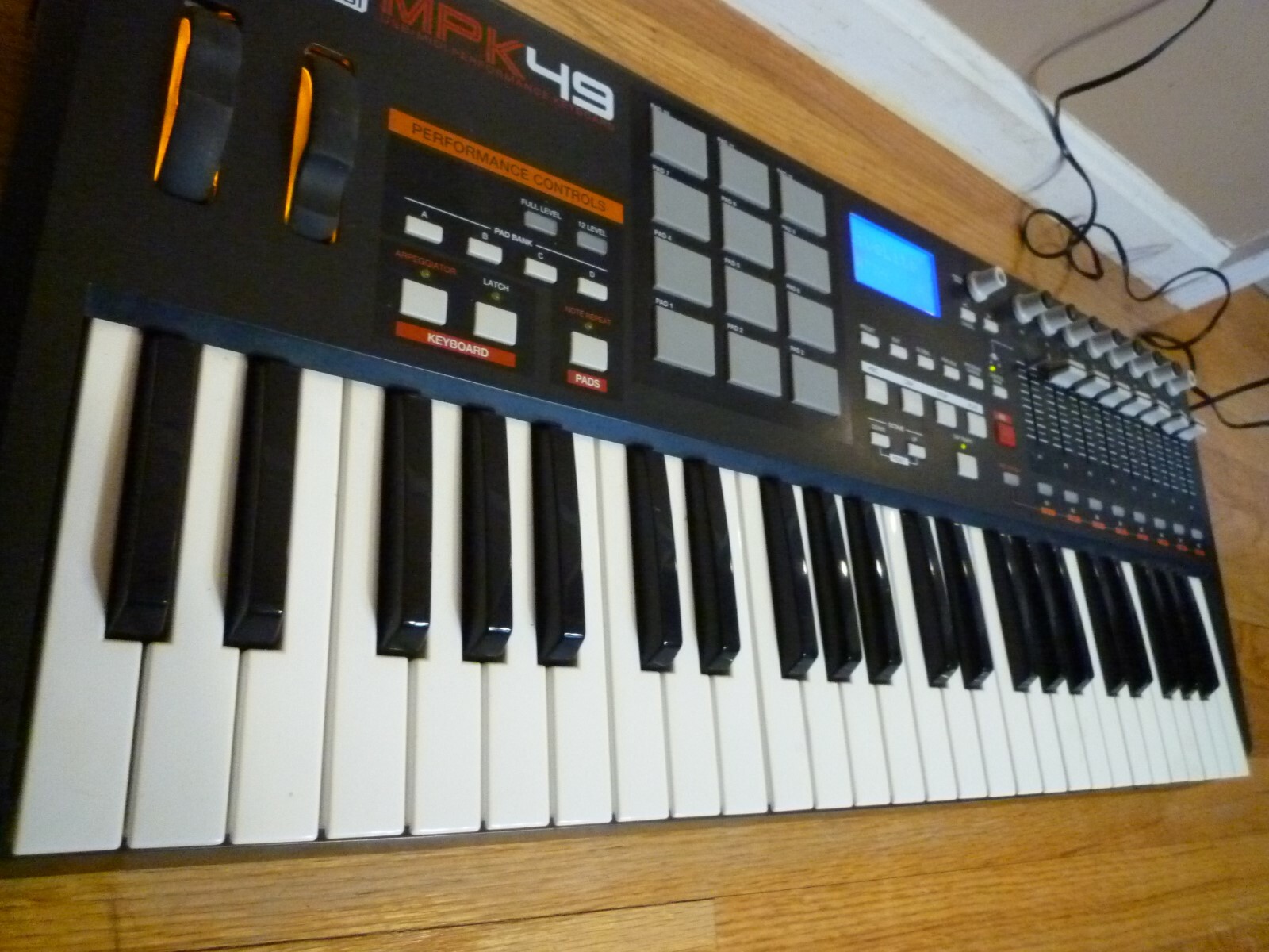 Working Akai MPK49 USB Midi Keyboard Controller w MPC Pads and Power Supply