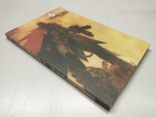 Hellspawn： The Ashley Wood Collection Hellspawn: The Ashley Wood Collection by Brian Michael
