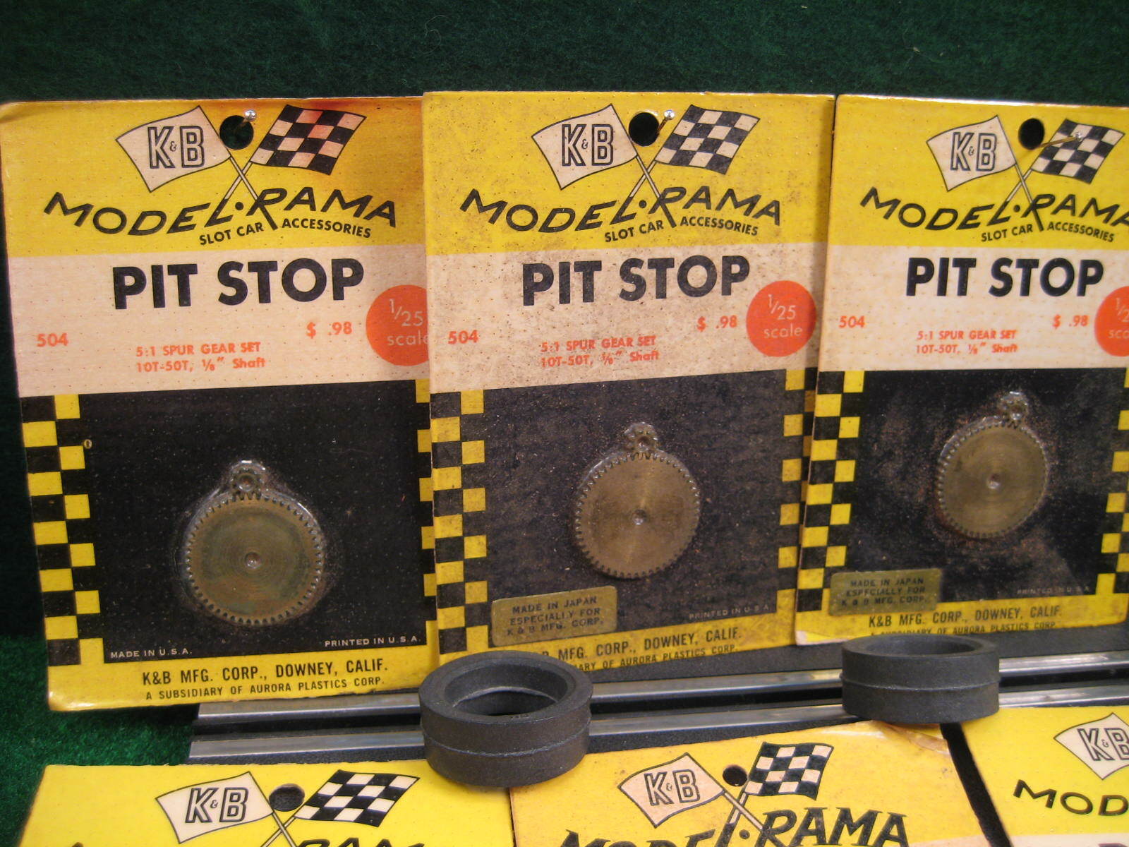 Vintage Drag K & B PIT STOP 1/24    Drag racing gears, gear adaptor(1), axles