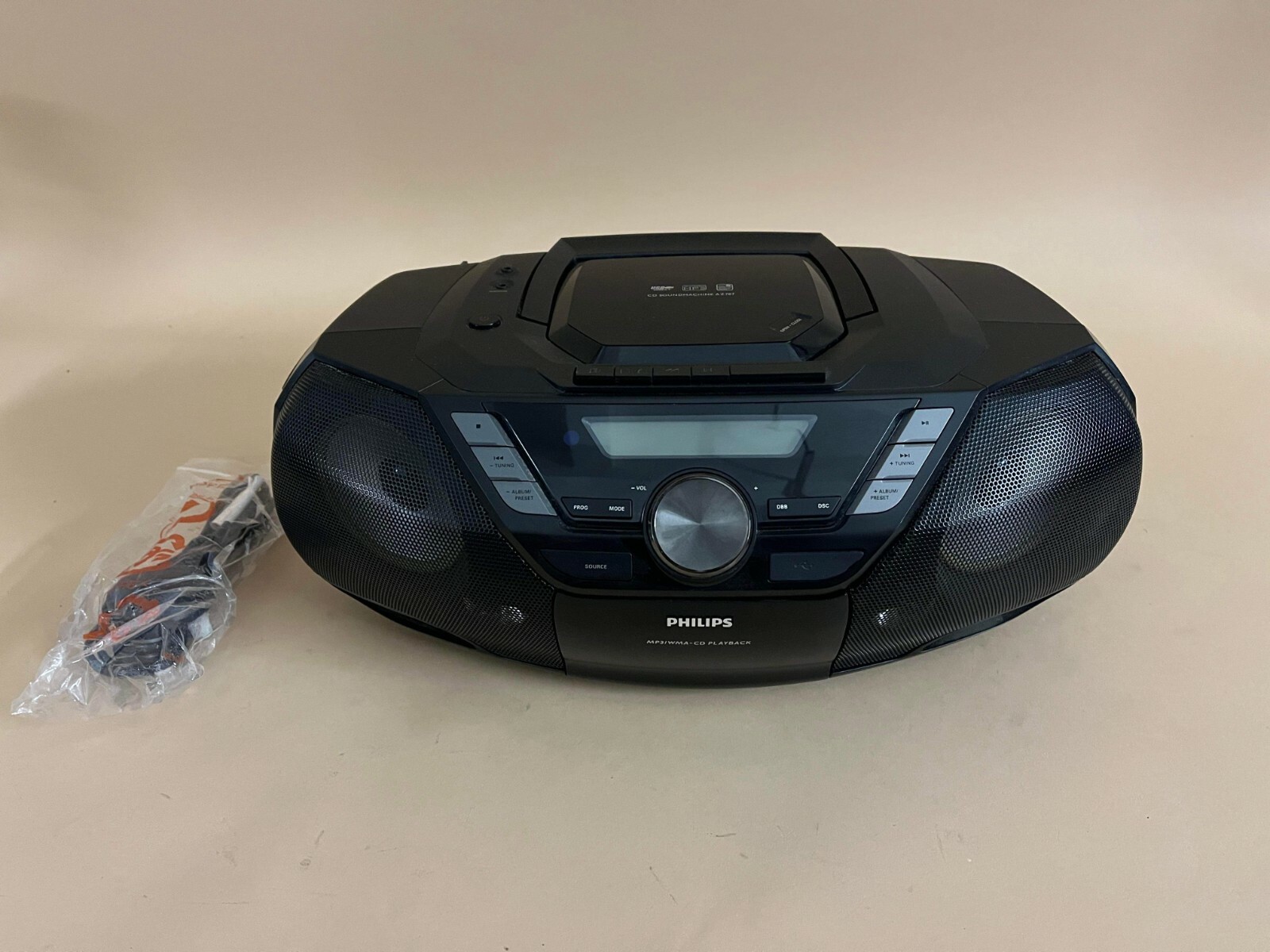 philips az8070