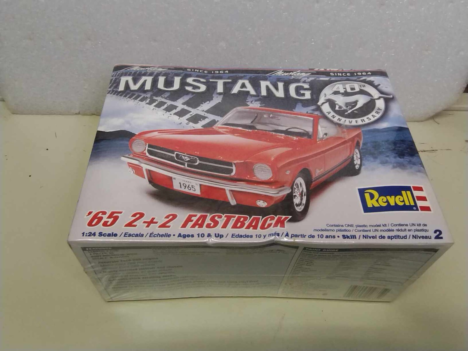 ミニカー REVELL 1988 ALL RIGHTS RESERV ED 1988 Revell