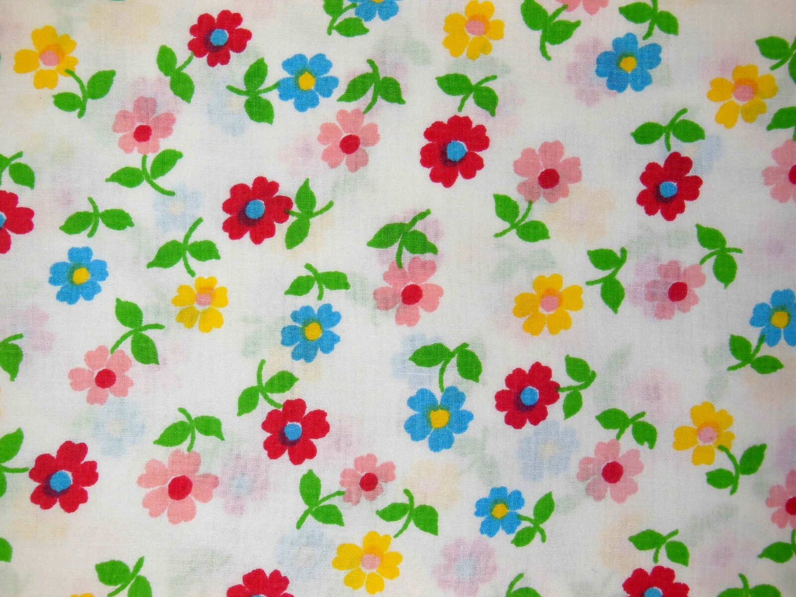 VTG Cannon Royal Family Featherlite Muslin King Flat Sheet Bright Floral Dots