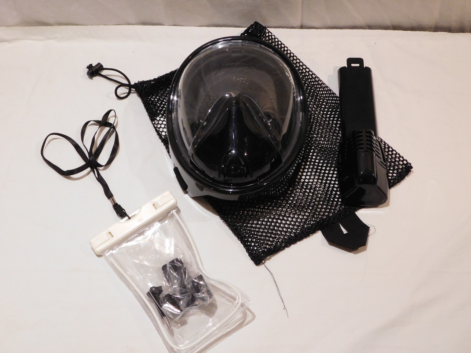 NEW 180° Full Face Snorkel Mask-Panoramic View Anti-Fog