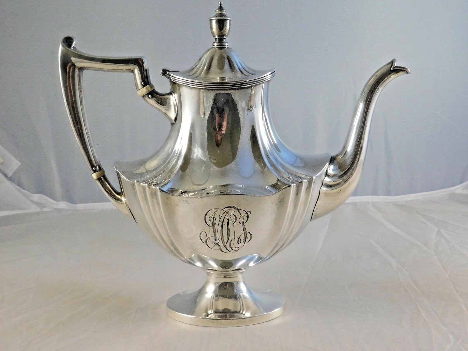 VINTAGE WHITING MFG CO STERLING SILVER TEAPOT CREAMER & SUGAR #6950