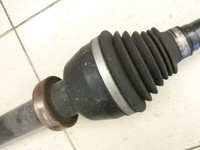 Volvo V70 III BW 07-13 D5 2,4 136KW Autom Antriebswelle Gelenkwelle Rechts Vorne Volvo V70 III BW 07-13 04.06.2008... Vorschau 5