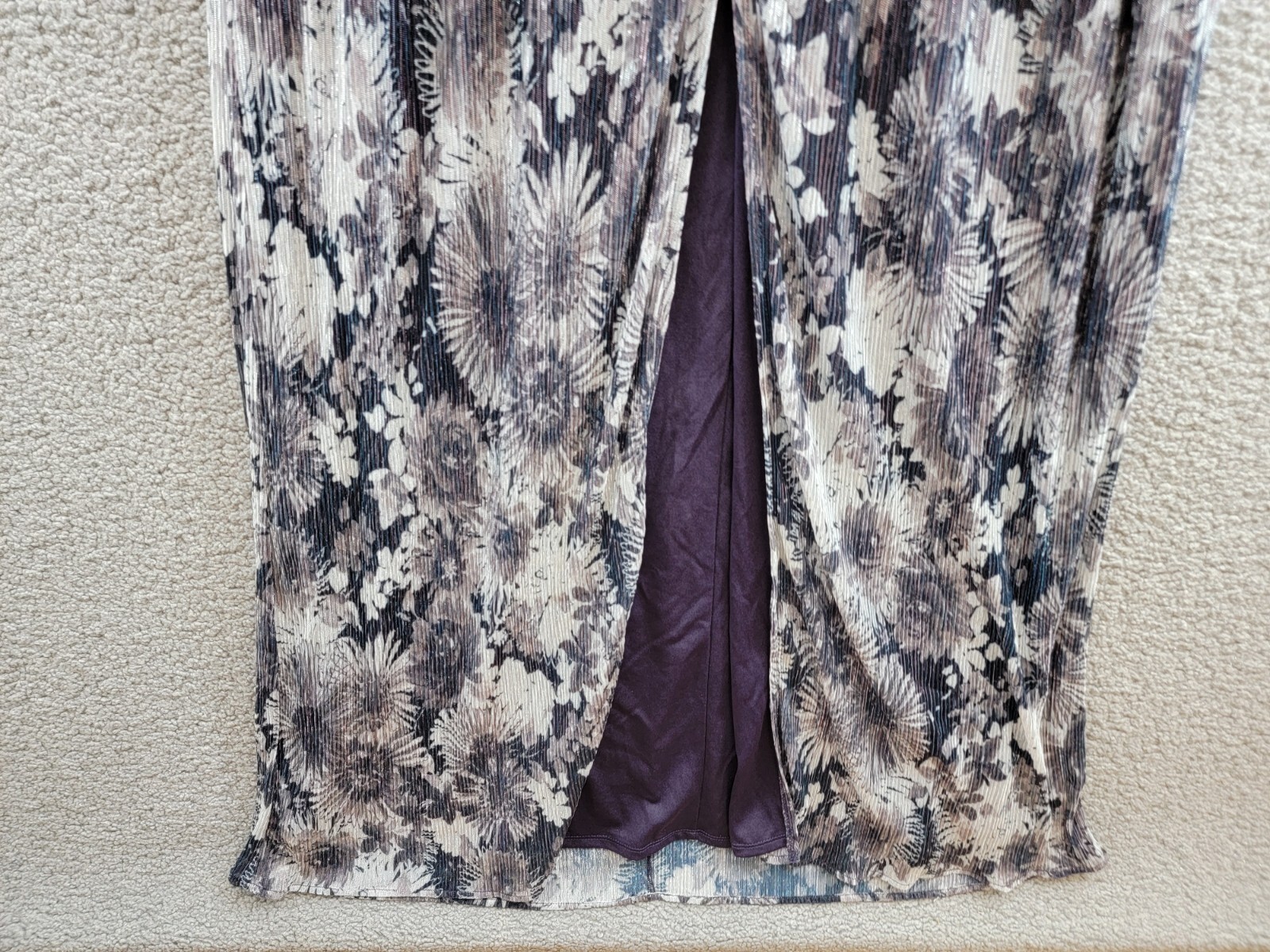 Ramy Brook Estelle Metallic Gown Women's 2 Dove Grey Floral Back Zip Closure - Picture 4 of 17