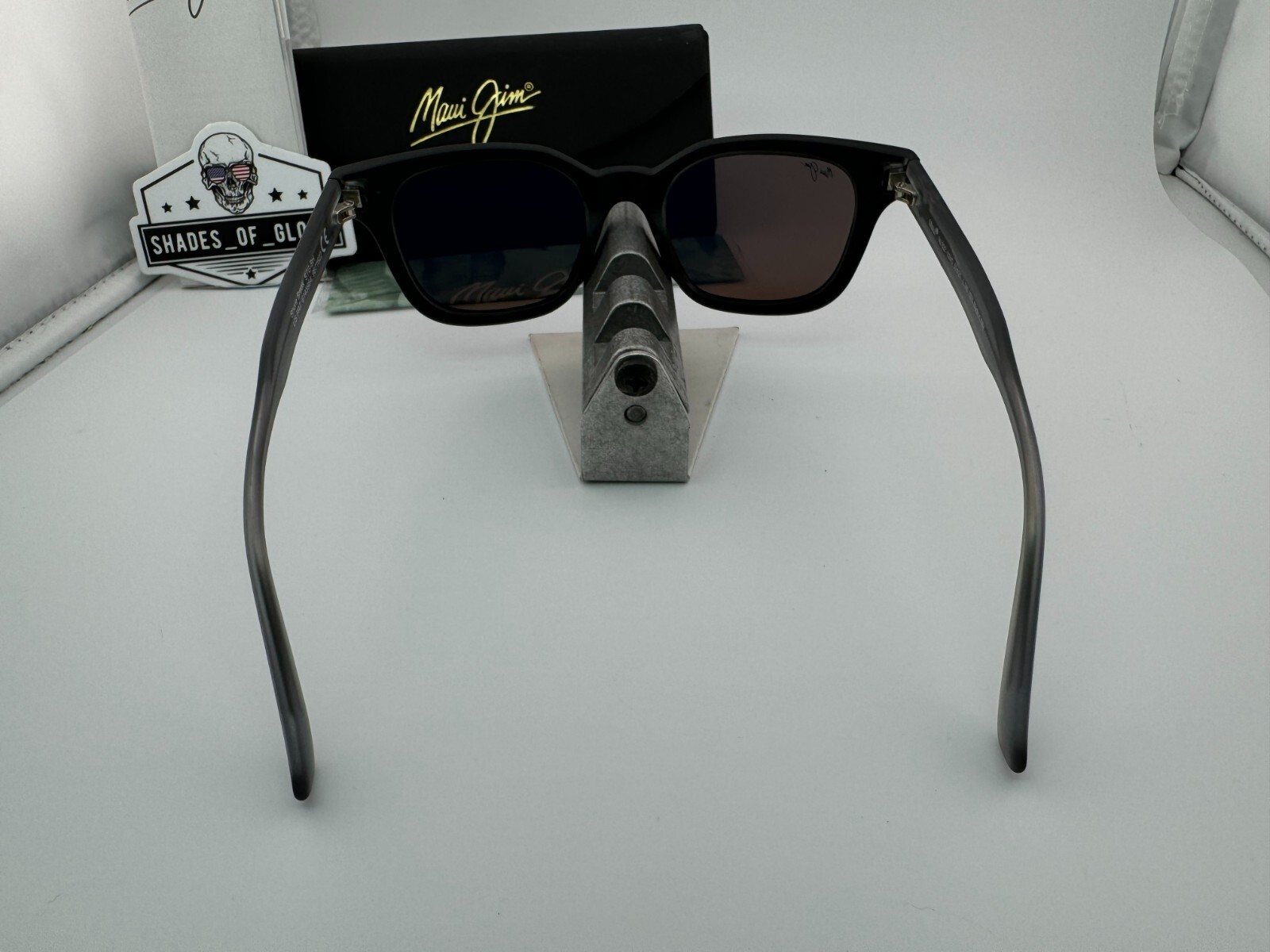 Pre-owned Maui Jim Shorebreak Mj 822-02mg Matte Black Bue Hawaii Polarized Sunglasses In Blue Hawaii Polarized