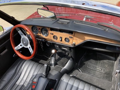 image 2 of interior