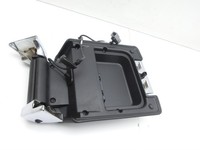 Land Rover Discovery 4 L319 09-13 Armlehne Mittelarmlehne Auflage Land Rover Discovery 4 L319 09-13 11.04.2012 gebraucht Vorschau 4