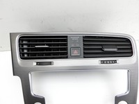 VW Golf 7 VII 5G 12-17 Luftdusche Luftdüse Mitte VW Golf 7 VII 5G 12-17 22.11.2013 5G1819728AE gebraucht Vorschau 4