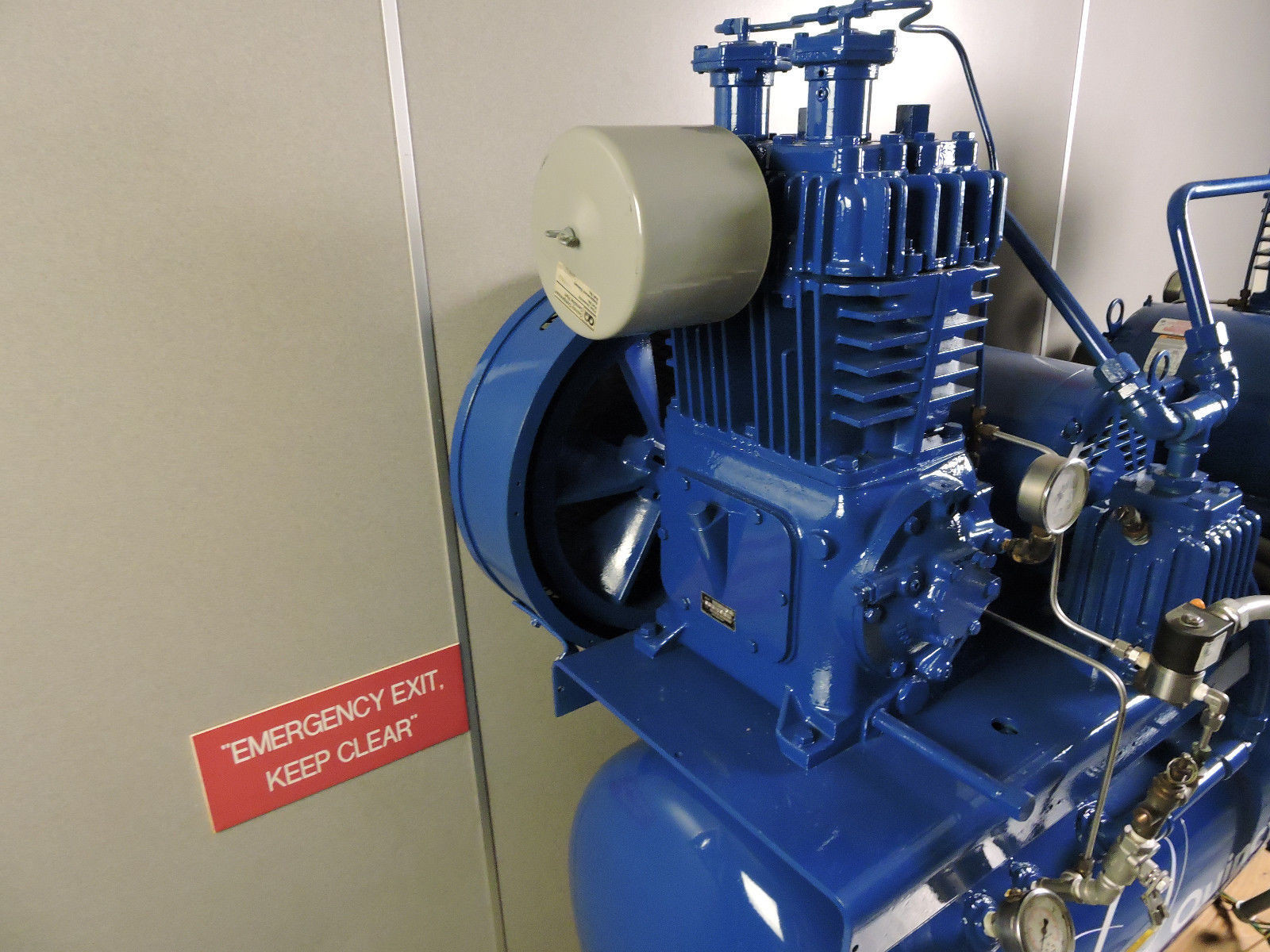 Quincy Air Compressor, Duplex 10 HP, 208-230/460 Volts, Electric Baldor Motor