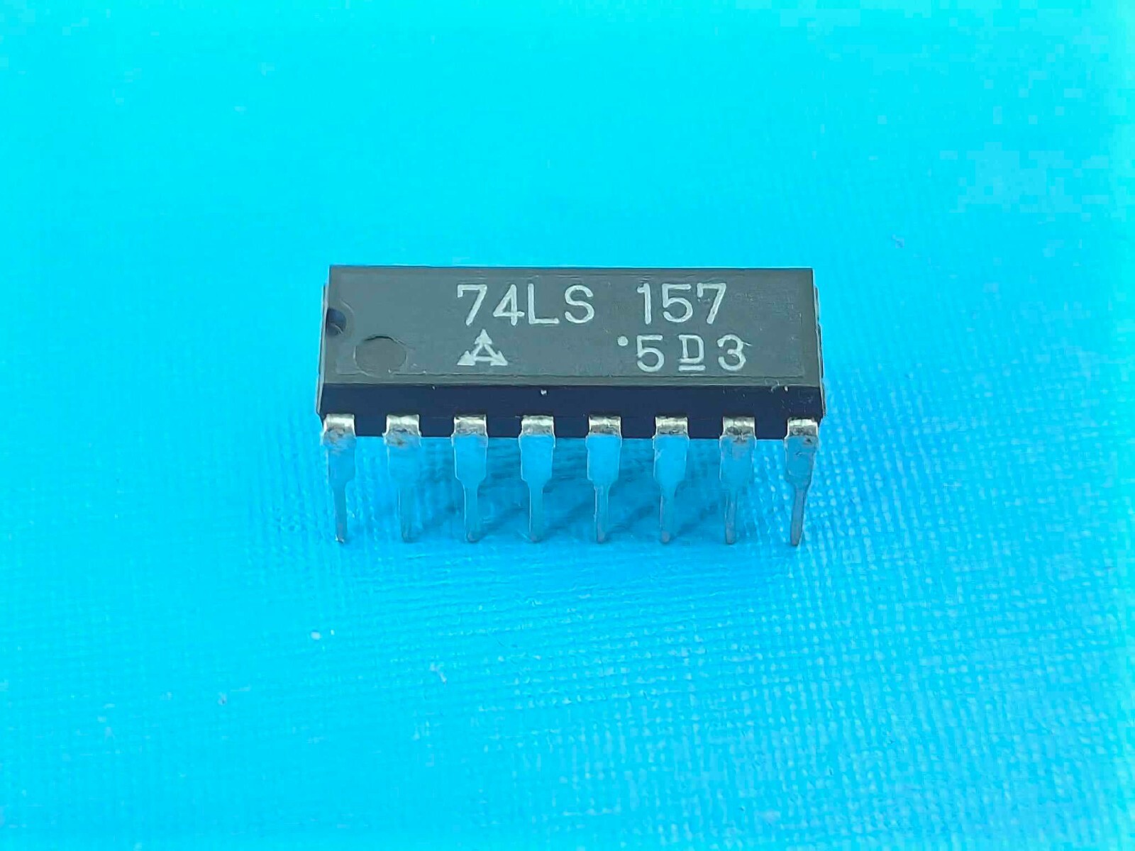 shima⭐︎ 74157 Quad 2-to-1 Data Selector/Multiplexer PDIP-16