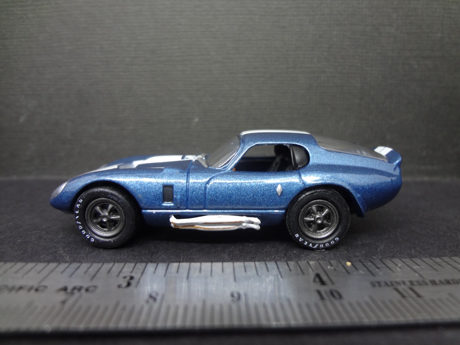 Johnny Lightning 1964 Shelby Cobra Daytona Coupe viking blue Johnny Lightning 1964 Shelby Cobra Daytona Coupe viking blue