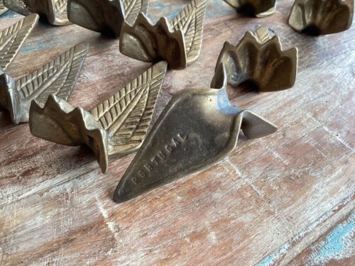 Lot 16 CLAW FOOT Leaf VINTAGE Furniture ARCHITECTURAL Salvage Hardware Portugal