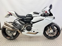 Ducati 959 PANIGALE.          ! FULL OHLINS SUSPENSION, OZ WHEELS !!