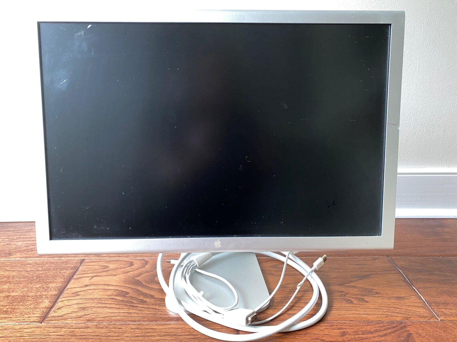 Apple Cinema HD Display A1082 23